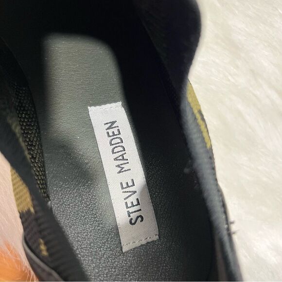 Steve Madden Mykala‎ Camoflage Sneaker -- 9.5 - Picture 9 of 9